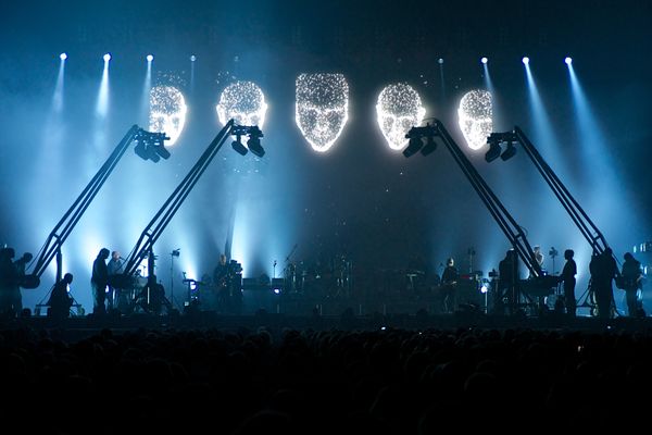 Jands Vista Provides Recipe for Lighting  Success on Peter Gabriel World Tour